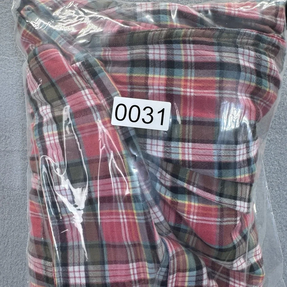 Banana Republic Men's (L) Camden Fit Reversible Snap Shirt Red Plaid/Chambray